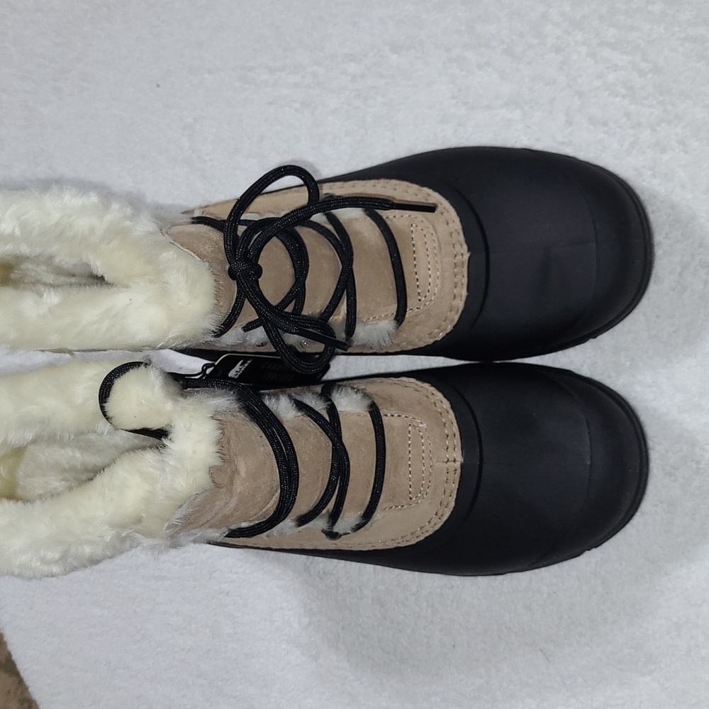 Sorel Snow Angel Lace-Up Waterproof Boots Size 8 and 7 - Picture 3 of 9